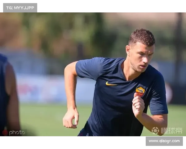 迪马：罗马引进埃切韦里和小火柴遇阻 转会谈判进入僵局